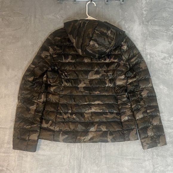 Design Lab Lord & Taylor women's XS Down Packable Puffer jacket camouflage - Picture 2 of 6